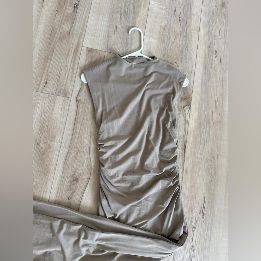 Abercrombie & Fitch Taupe Maxi Dress